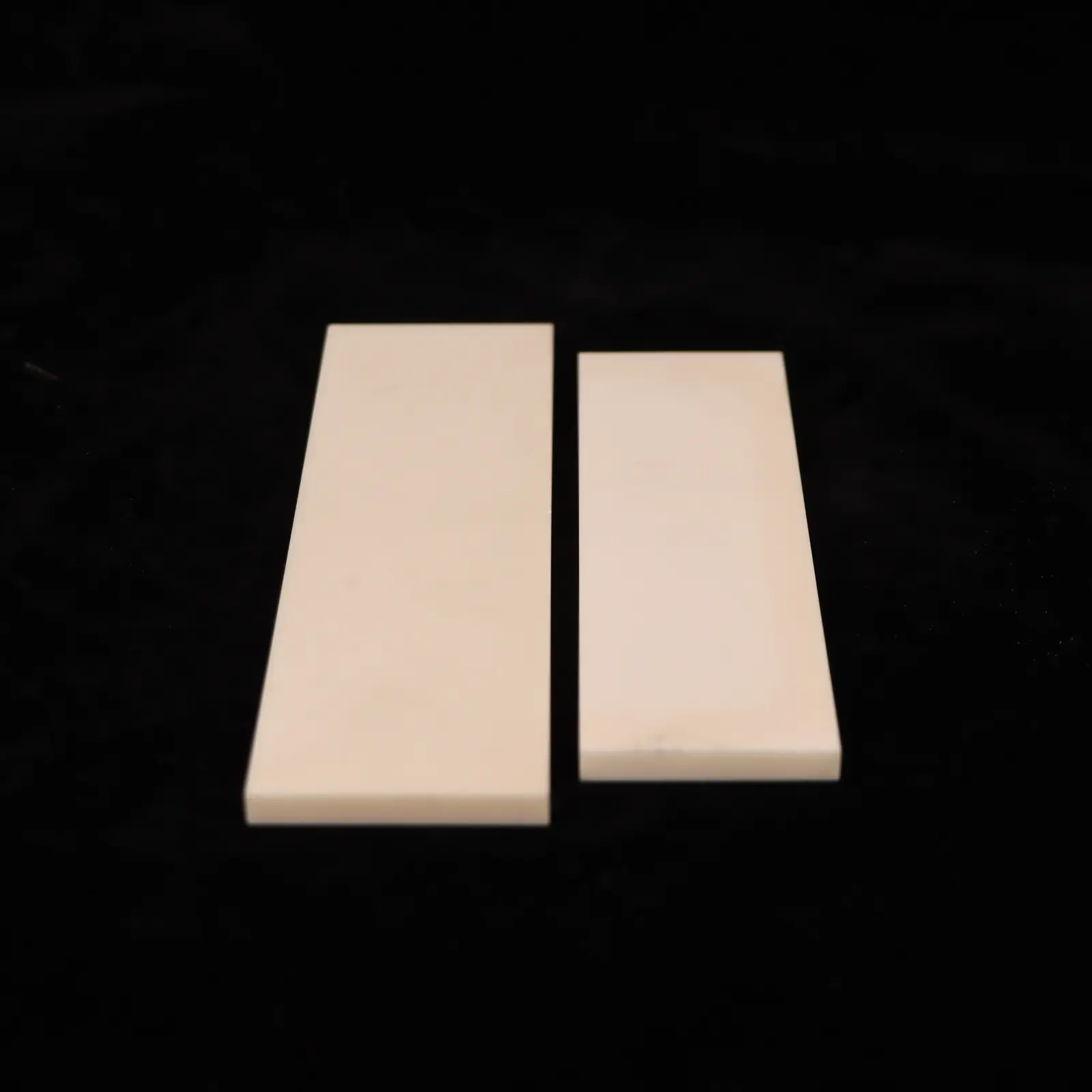 High temperature use high  grade 99% Alumina Ceramic Substrate