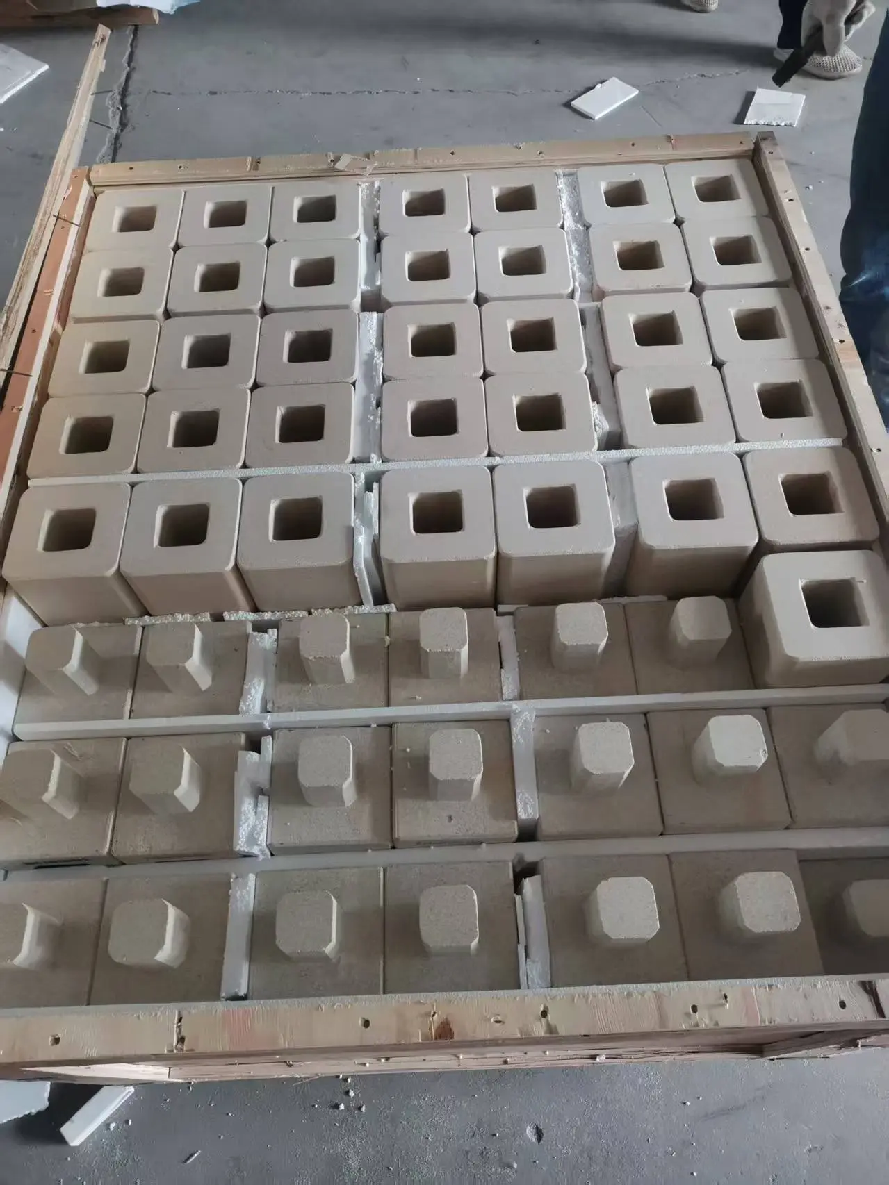 Extrusion Molding of Cordierite Kiln Furniture: Methods, Characteristics, and Applications