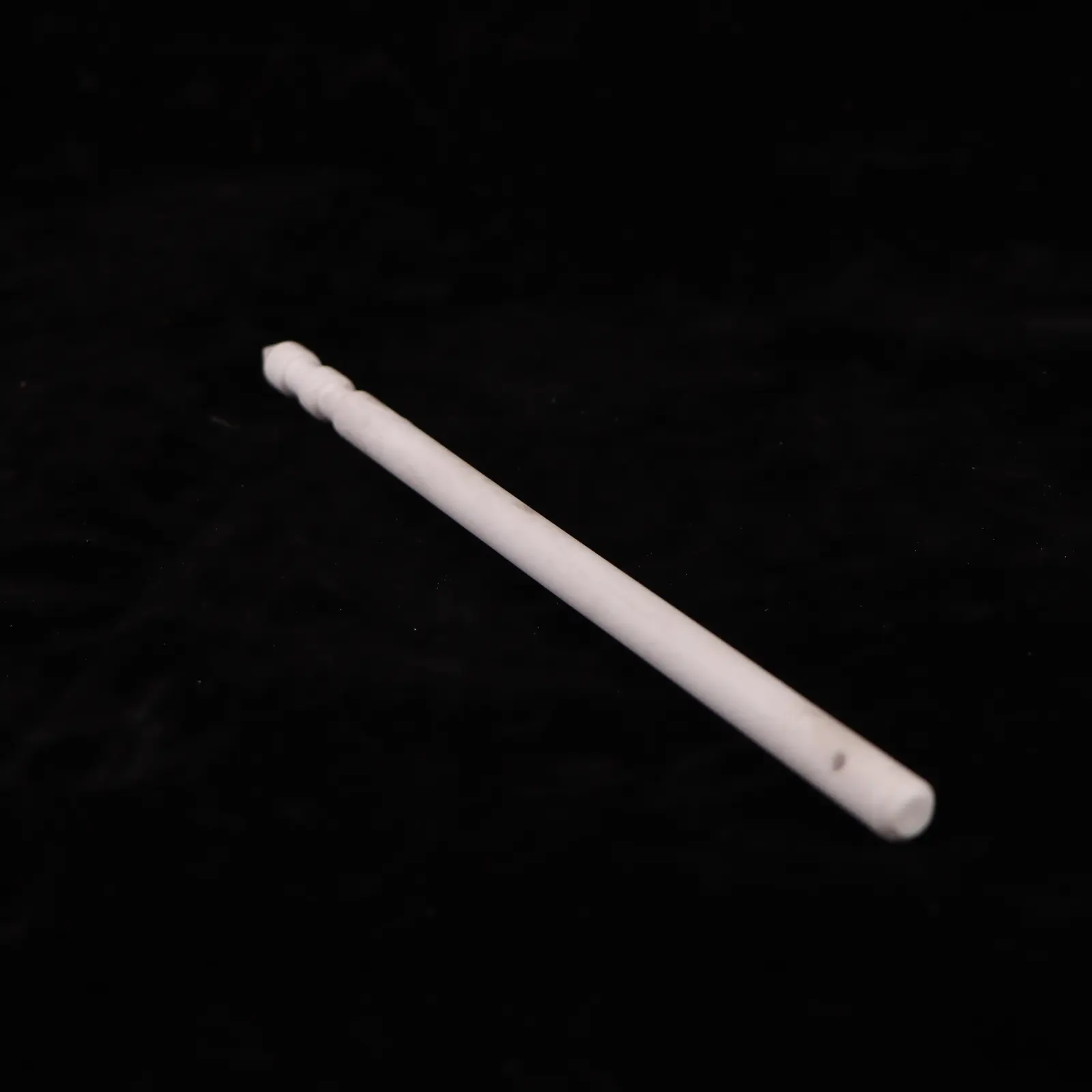 Alumina ceramic stud