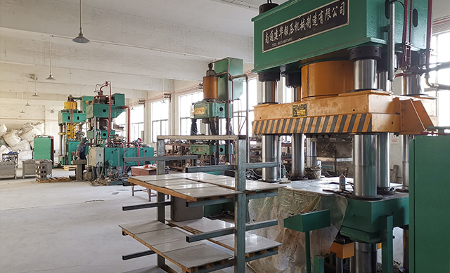 Kiln Furniture