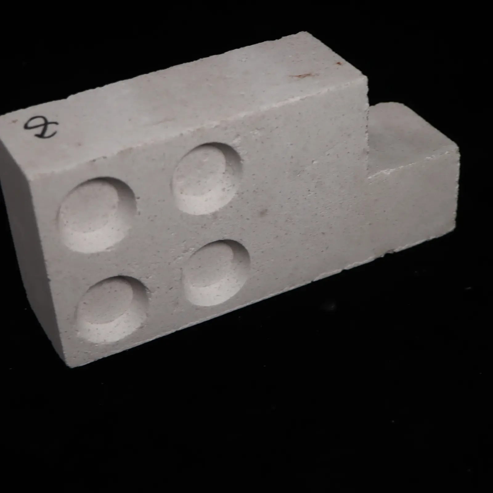 Corundum Mullite Bricks