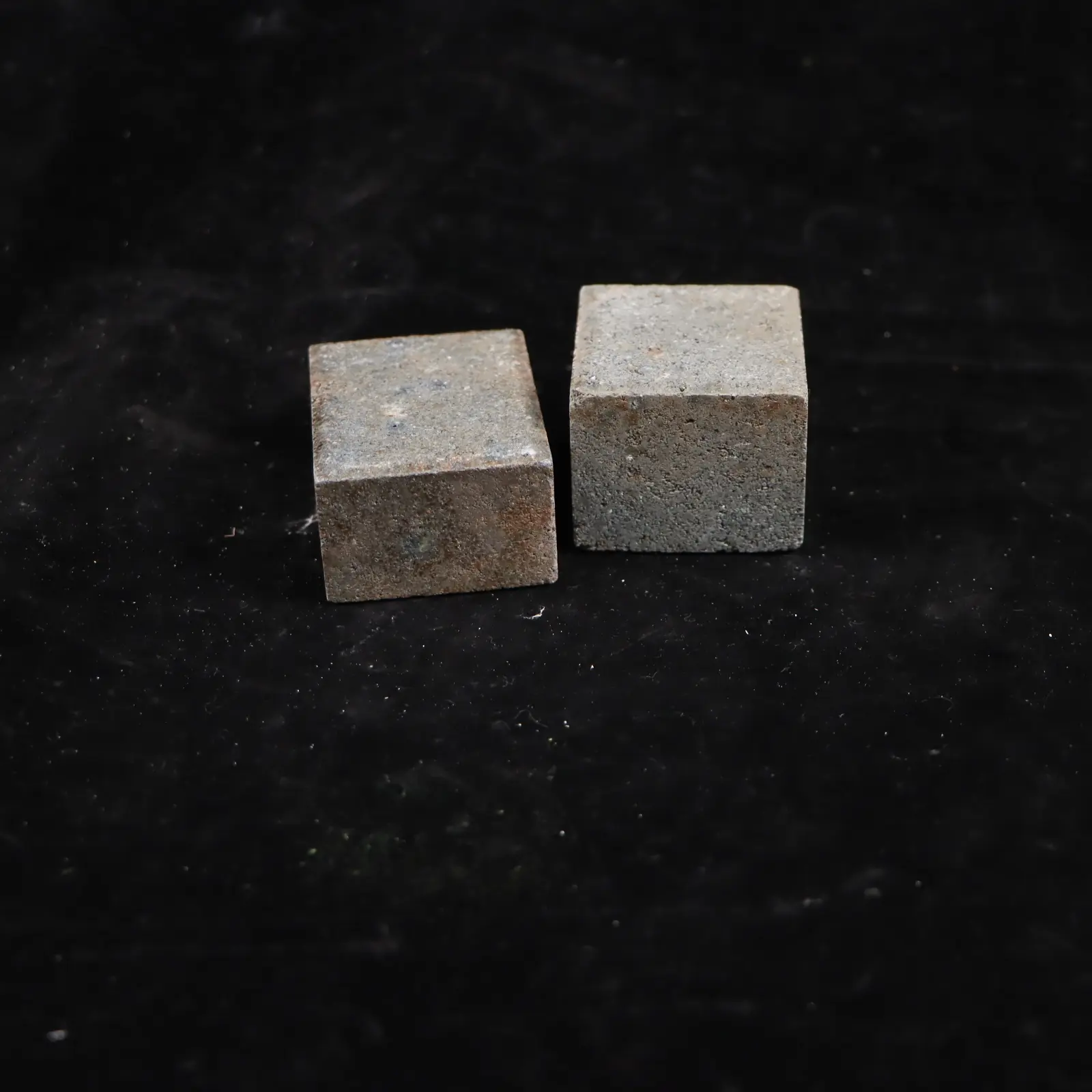 Refractory high temperature  Silicon carbide br...
