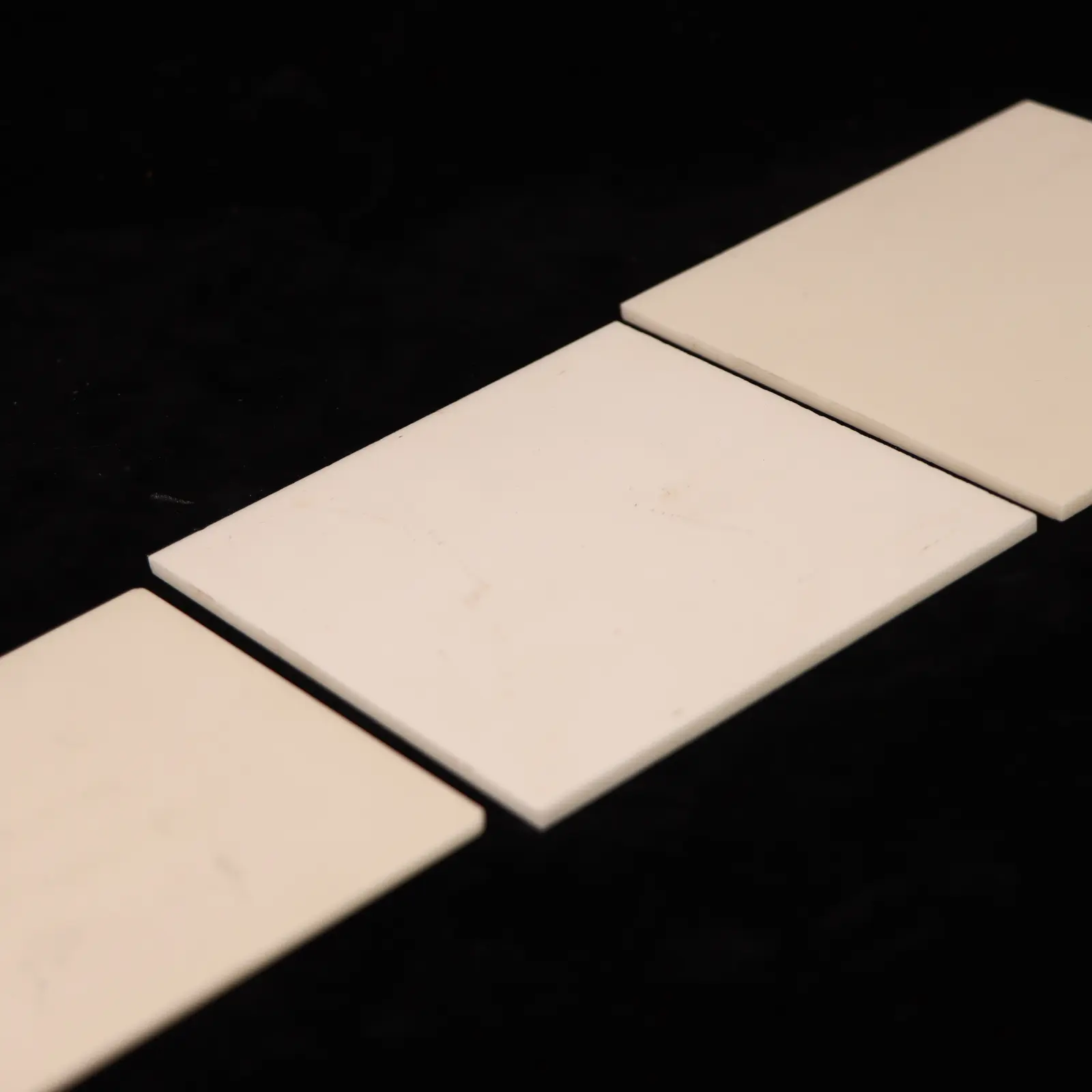 Alumina ceramic setter plate
