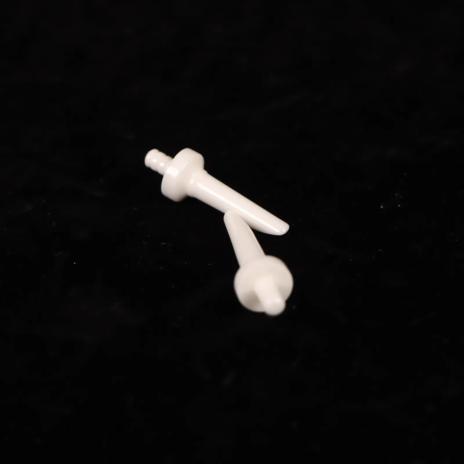What is zirconia ? What is zirconia used for ?